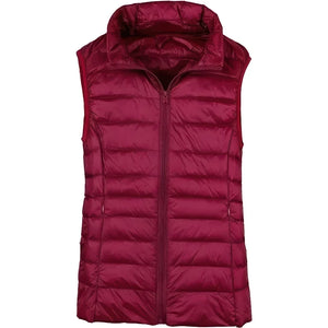 Doudoune plume sans manche femme rouge bordeaux, col montant et matelassage horizontal fin