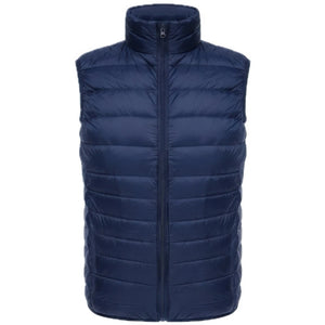 Doudoune Fine sans Manche Homme, coloris bleu marine, vue de face sur fond blanc