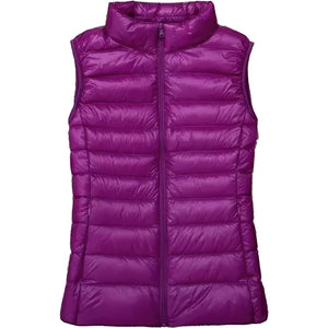 Doudoune plume sans manche femme violet prune, coupe ajustée et fermeture zippée