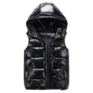 Doudoune sans Manche Brillante Homme, coloris noir, vue de face avec capuche sur fond blanc