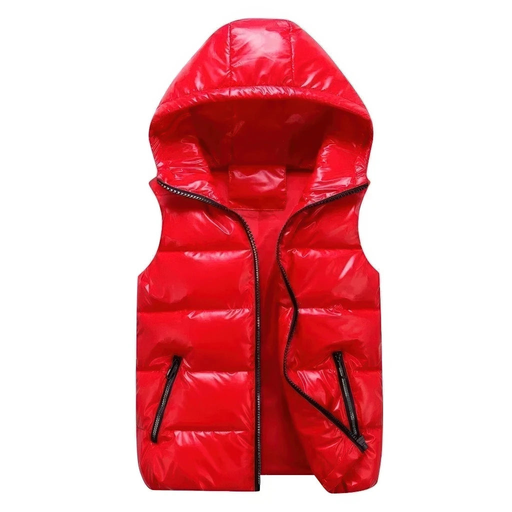 Doudoune sans Manche Brillante Homme, coloris rouge, vue de face avec capuche sur fond blanc