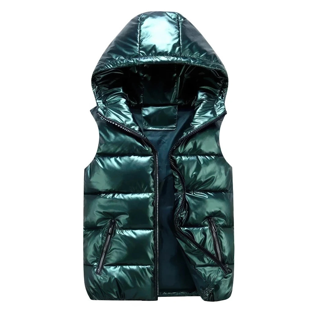 Doudoune sans Manche Brillante Homme, coloris vert, vue de face avec capuche sur fond blanc