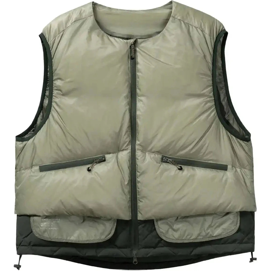 Doudoune sans Manche Oversize Homme, coloris vert, vue de face sur fond blanc