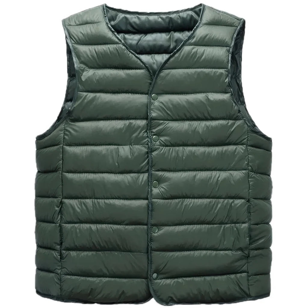 Doudoune Ultra Légère sans Manche Homme, coloris vert, vue de face sur fond blanc